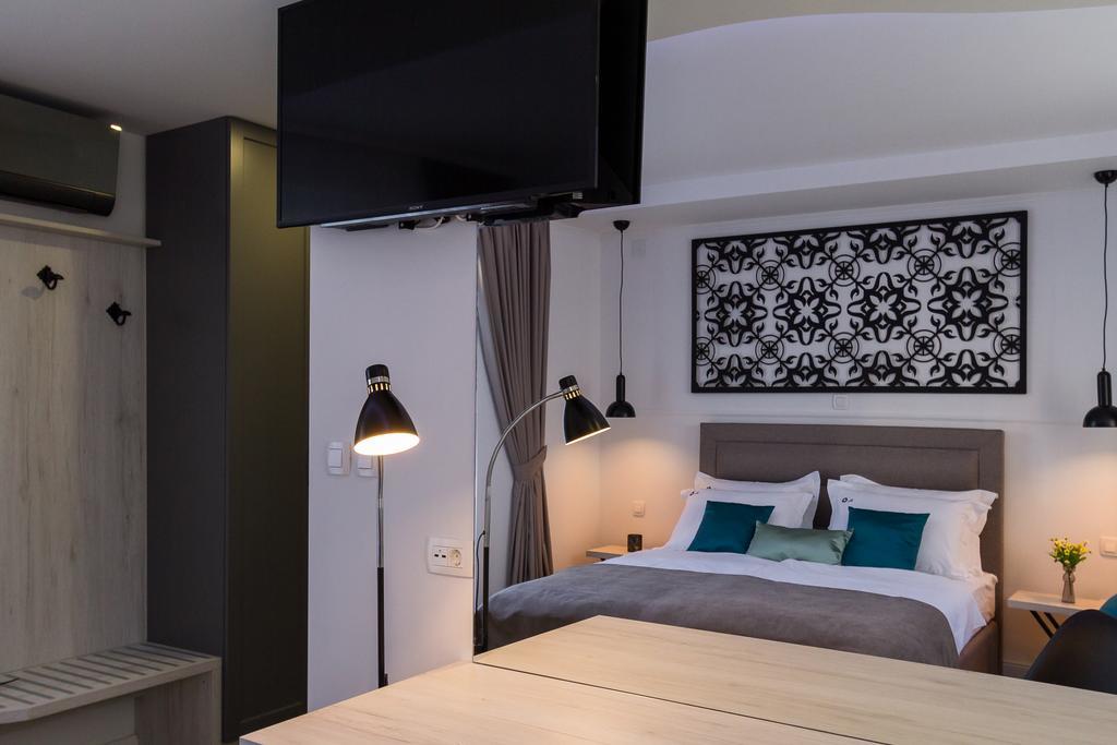 The Well Luxury Rooms Zara Esterno foto